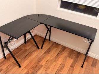 Gamer Desk With Lights