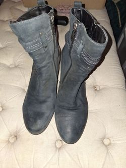 Girls shoes