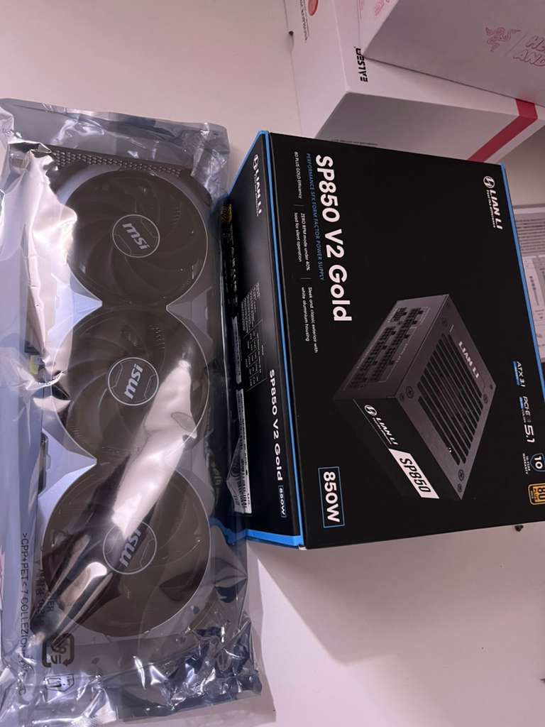 rtx 4070 12vram with psu 750w lian li gold 80 plus sff mega tiny