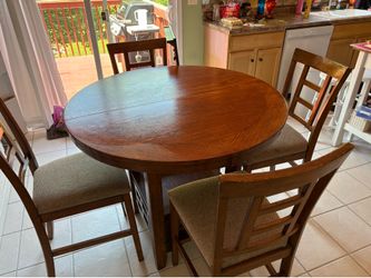 Kitchen table