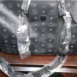 Black Mcm Duffle Bag 