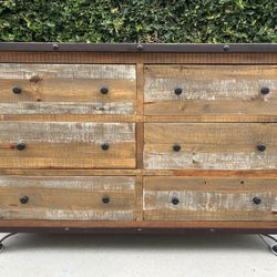 Rustic Solid Pine 6-Drawer Dresser