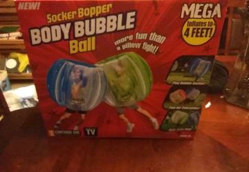 Socker bopper store body bubble ball