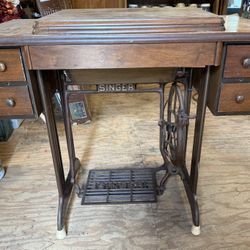 1947 Antique Treadle Sewing Machine In Cabinet