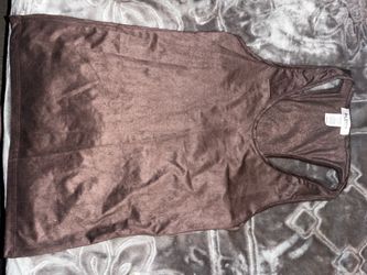Brown woman’s tank top racer back