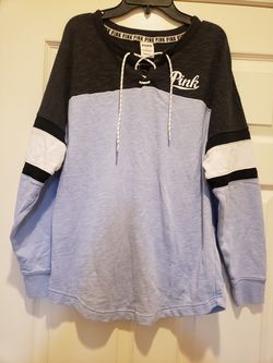 Pink Small Blue/White/Black Sweatshirt