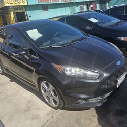 2015 Ford Fiesta