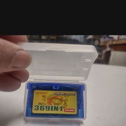 Nintendo Gameboy 369 in 1 game card gameboy Nintendo DS Lite gameboy advance