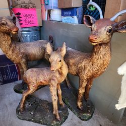3 Ceramic Deer 