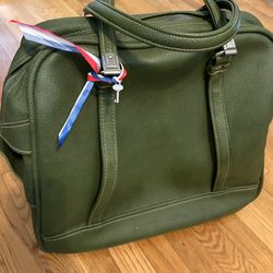 Vintage American Tourister Tiara Carry-On Bag *with KEY — Mid Century — Great Condition
