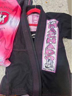 Carlos Machado Youth Jiu-Jitsu Gi Set – Black/Pink with Rash Guard (Youth Size Y000/YS) 🥋💗