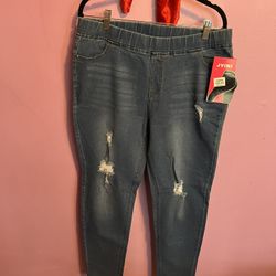 Stretchy Jeans Burgundy Sweater 