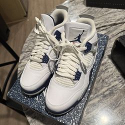 Jordan 4s 