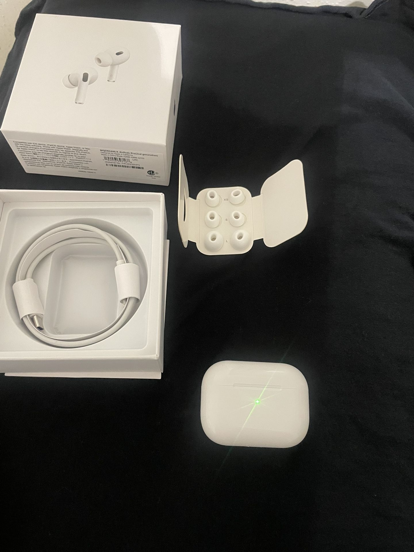 AIRPODS 2ND GENERATION