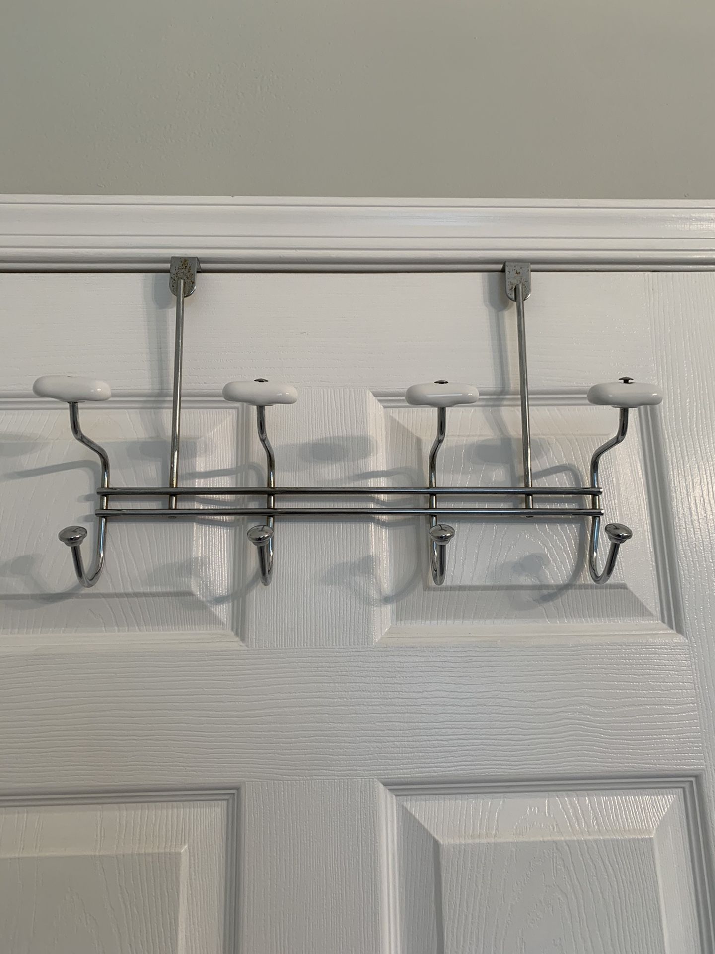Over the door towel hanger