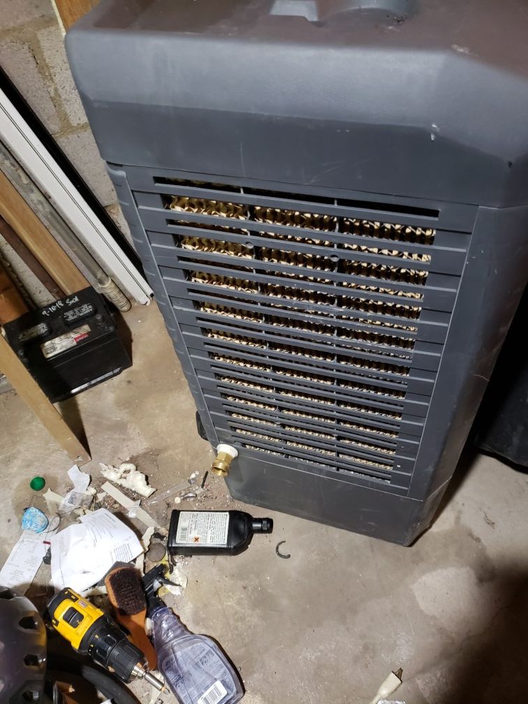 Hessaire MC37V portable evap cooler for Sale in Tempe, AZ OfferUp