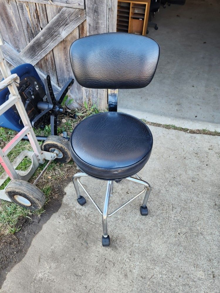 Spin Shop Chair