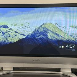 42” Panasonic Plasma TV (TH-42PX60U)