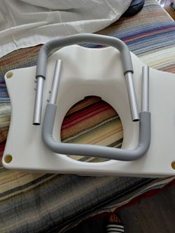 Raised Toilet Seat with removables arms