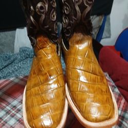Christmas 🎄 Special Crocodile Belly 🐊 Boots 