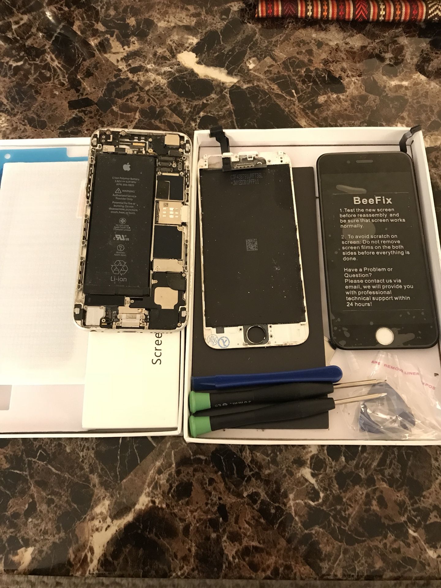 iphone 6s with replacement screen and protector
