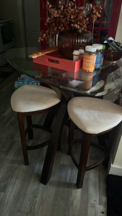 Pub table