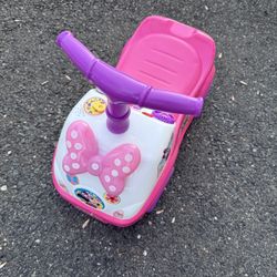 Kiddieland Toys Light n' Sound Minnie Activity Rider,