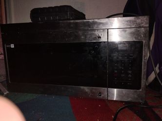 Like new Samsung over the stove microwave only $100 won't last long