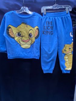 Disney Simba Sweatsuit