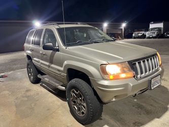2004 Jeep Cherokee