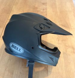 Bell MX-9 MIPS Motocross ATV Pants Helmet XXL Almost New Condition!