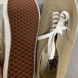 Vans  Shoes (Men’s 10) $20
