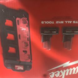 Milwaukee M12 Batteries 4.0