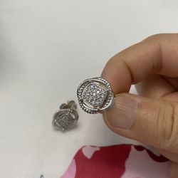 David Yurman Crossover Infinity Stud Earring with Pavé Diamonds