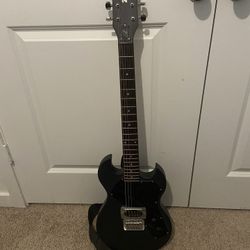 FIRST ACT 222 GUITAR