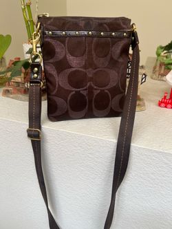 Coach Chocolate Brown Signature Crossbody With Gold Hardware