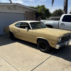1975 Plymouth Duster
