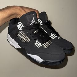 White Thunder Jordan 4s