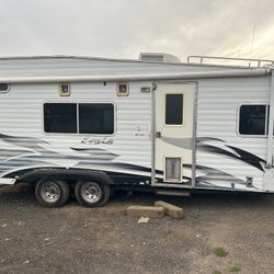 2006 Toy Hauler Weekend Warrior Super-Lite