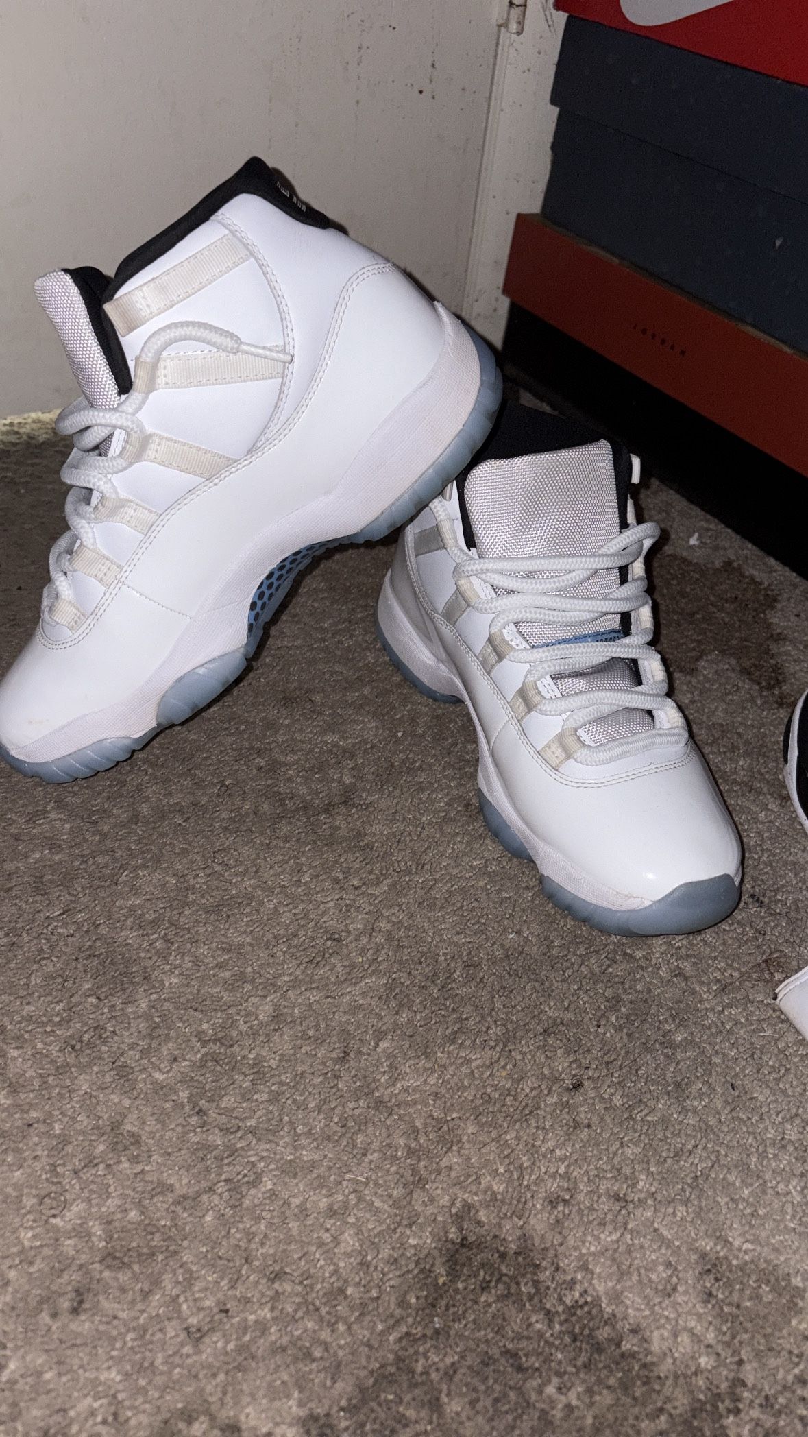 Jordan 11 “Columbia/Legend Blue” Fits 8.5-9