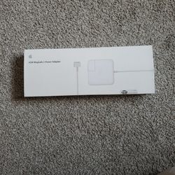 Apple 45W MagSafe 2 Power Adapter MD592LL/A