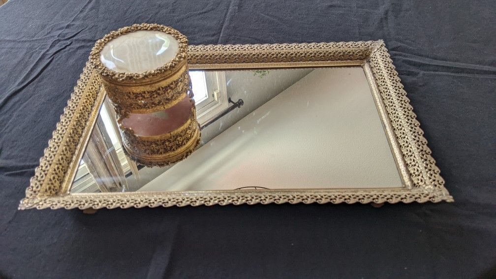2 Piece Vintage Brass Filigree Vanity Set