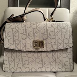 CALVIN KLEIN PURSE