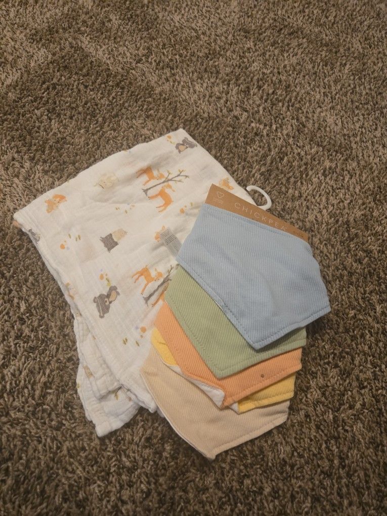 Baby Lot – New Bib Set + Used Muslin Blanket