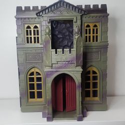 Batman Wayne Manor Playset