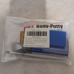 Toyota 1F7 Classic Silver Metallic Touch Up Paint Kit