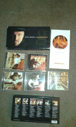 Garth Brooks Ltd Edition CD Lot