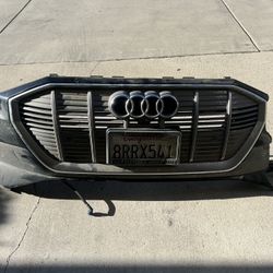 2019 Audi e-tron Prestige quattro Parts 