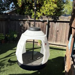 Swing Capsule NASA