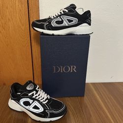 Christian Dior B30